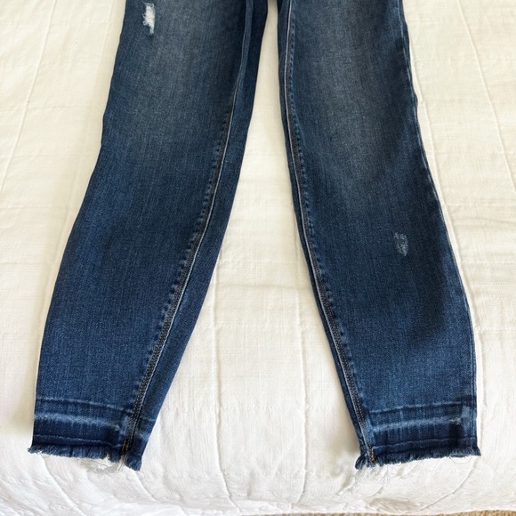 Spanx Jeans Women's SMALL Blue Jean Ankle Skinny Distressed Pull On Jegging‎ - Picture 3 of 10